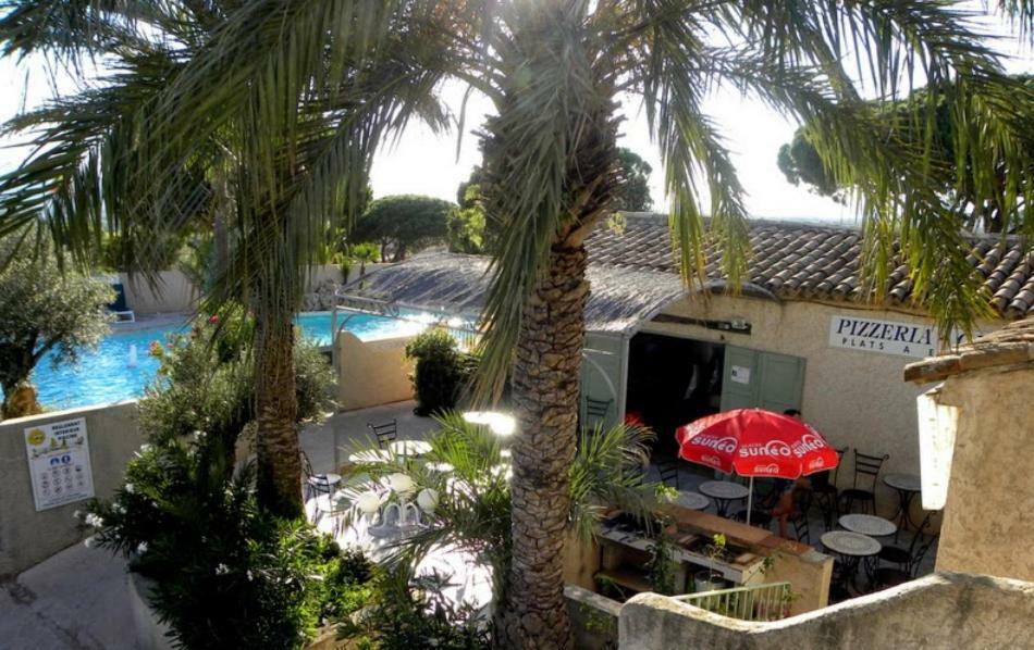 Mobile Home In Frejus, South Of France Exteriör bild